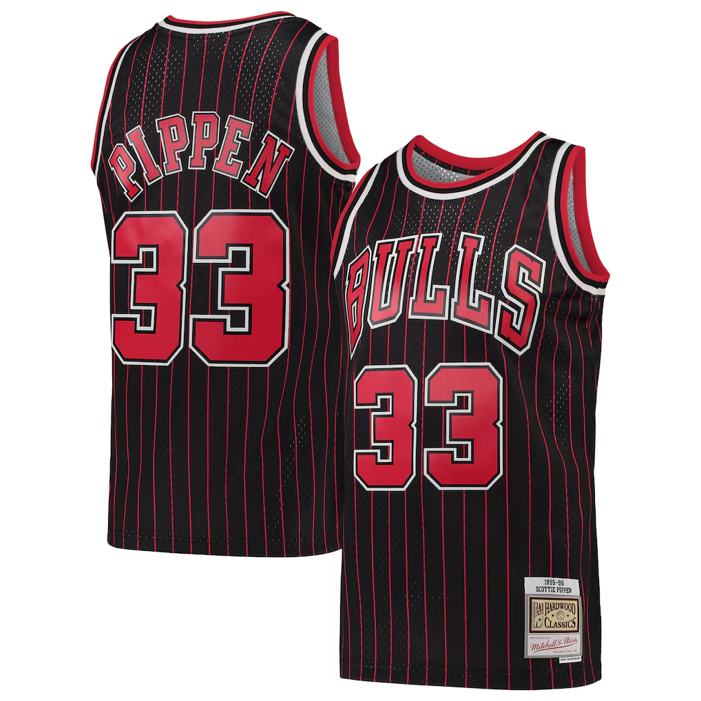 Friene C.Bulls #33 Scottie Pippen Mitchell & Ness Black Hardwood Classics Swingman Jerseys