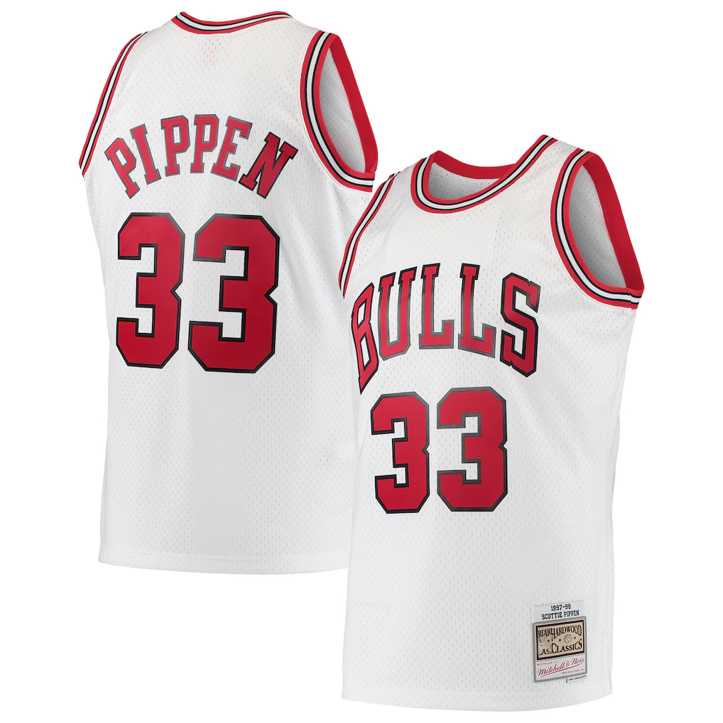 Friene C.Bulls #33 Scottie Pippen Mitchell & Ness White Hardwood Classics Swingman Jerseys